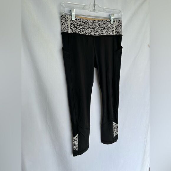 Lululemon Pace Rival Crop Leggings Black White Mosaic Luxtreme size 6 - Picture 2 of 6